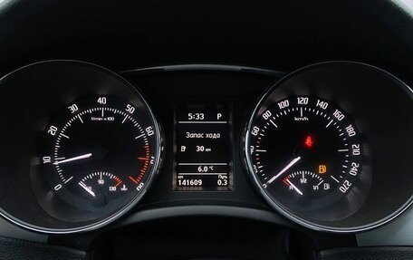 Skoda Superb III рестайлинг, 2013 год, 1 499 000 рублей, 16 фотография