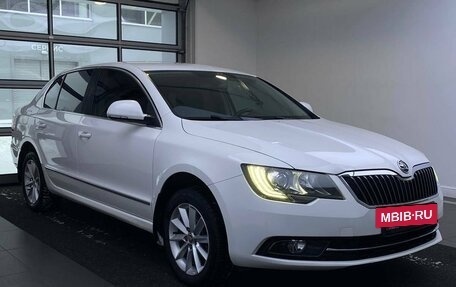 Skoda Superb III рестайлинг, 2013 год, 1 499 000 рублей, 3 фотография