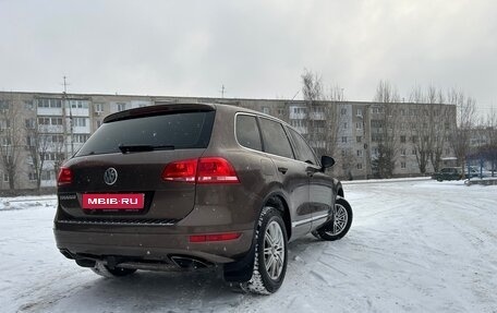 Volkswagen Touareg III, 2011 год, 1 999 999 рублей, 7 фотография