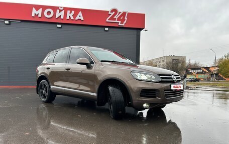 Volkswagen Touareg III, 2011 год, 1 999 999 рублей, 18 фотография