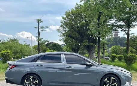 Hyundai Elantra, 2022 год, 1 650 000 рублей, 9 фотография