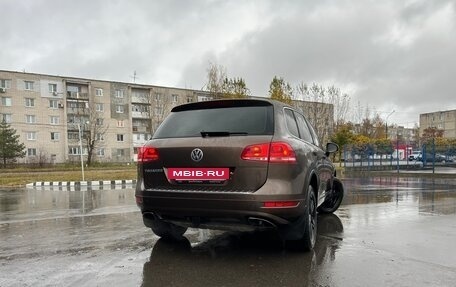 Volkswagen Touareg III, 2011 год, 1 999 999 рублей, 16 фотография