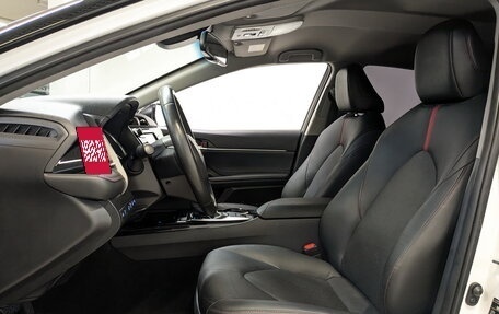 Toyota Camry, 2020 год, 3 225 000 рублей, 20 фотография