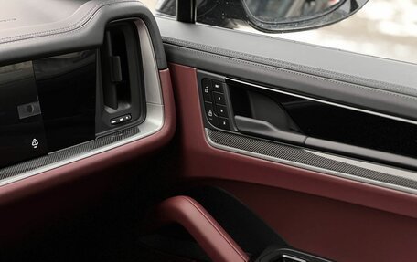 Porsche Cayenne III, 2025 год, 19 990 000 рублей, 32 фотография