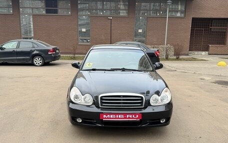 Hyundai Sonata IV рестайлинг, 2011 год, 680 000 рублей, 2 фотография