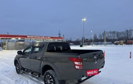 Mitsubishi L200 IV рестайлинг, 2015 год, 1 550 000 рублей, 9 фотография