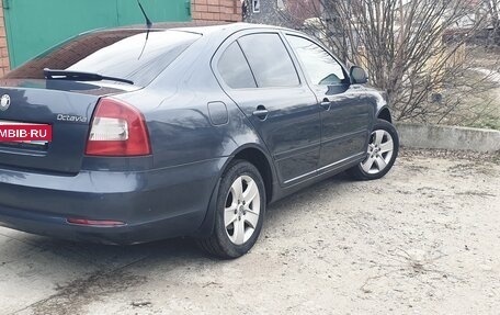Skoda Octavia, 2010 год, 715 000 рублей, 2 фотография