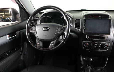 KIA Sorento II рестайлинг, 2012 год, 1 769 000 рублей, 13 фотография