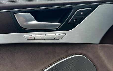 Audi A8, 2015 год, 2 450 000 рублей, 11 фотография