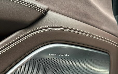 Audi A8, 2015 год, 2 450 000 рублей, 12 фотография