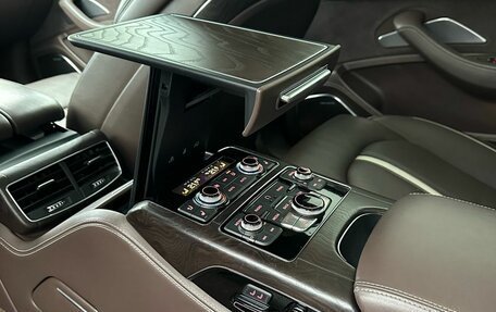 Audi A8, 2015 год, 2 450 000 рублей, 18 фотография