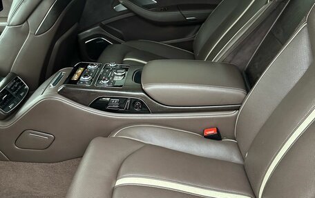 Audi A8, 2015 год, 2 450 000 рублей, 19 фотография