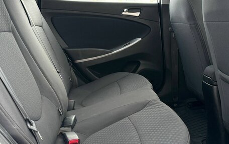 Hyundai Solaris II рестайлинг, 2014 год, 999 999 рублей, 11 фотография