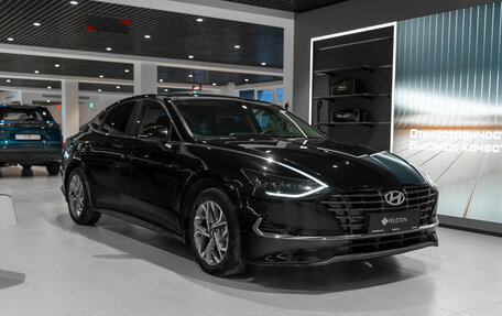 Hyundai Sonata VIII, 2022 год, 2 700 000 рублей, 3 фотография