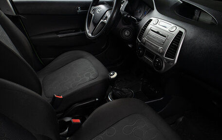 Hyundai i20 IB рестайлинг, 2010 год, 649 000 рублей, 18 фотография