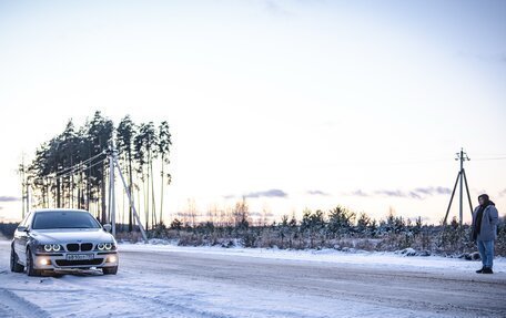 BMW 5 серия, 2001 год, 877 000 рублей, 3 фотография