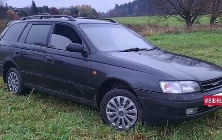 Toyota Caldina, 1994 год, 210 000 рублей, 2 фотография