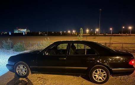 Mercedes-Benz E-Класс, 1998 год, 395 000 рублей, 11 фотография