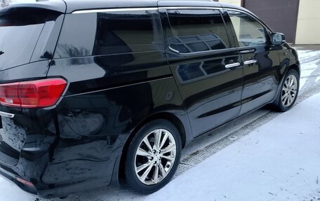 KIA Carnival III, 2019 год, 2 890 000 рублей, 4 фотография