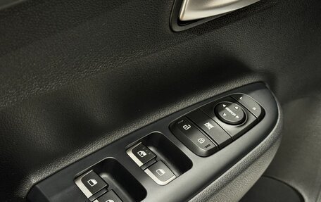 KIA Rio IV, 2021 год, 1 550 000 рублей, 16 фотография