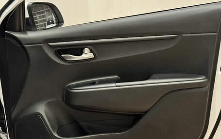 KIA Rio IV, 2021 год, 1 550 000 рублей, 25 фотография