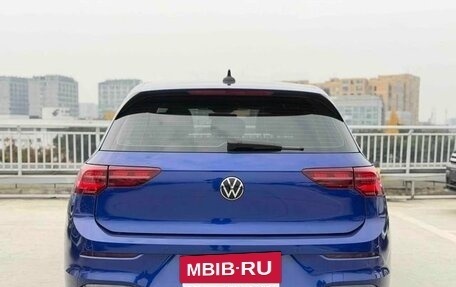 Volkswagen Golf VIII, 2022 год, 1 540 000 рублей, 5 фотография