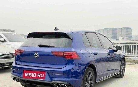 Volkswagen Golf VIII, 2022 год, 1 540 000 рублей, 6 фотография