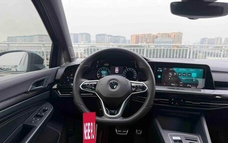 Volkswagen Golf VIII, 2022 год, 1 540 000 рублей, 10 фотография