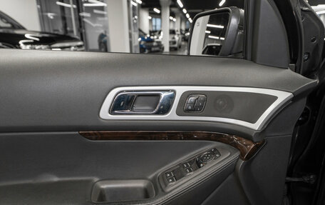 Ford Explorer VI, 2013 год, 1 800 000 рублей, 19 фотография