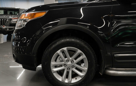 Ford Explorer VI, 2013 год, 1 800 000 рублей, 25 фотография