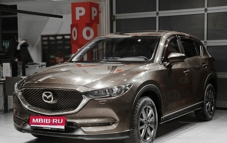 Mazda CX-5 II, 2017 год, 2 300 000 рублей, 1 фотография