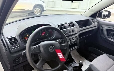 Skoda Fabia II, 2013 год, 448 000 рублей, 10 фотография