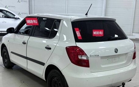 Skoda Fabia II, 2013 год, 448 000 рублей, 3 фотография