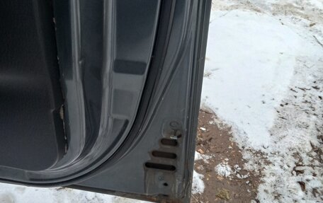 Hyundai H-1 II рестайлинг, 2005 год, 750 000 рублей, 6 фотография