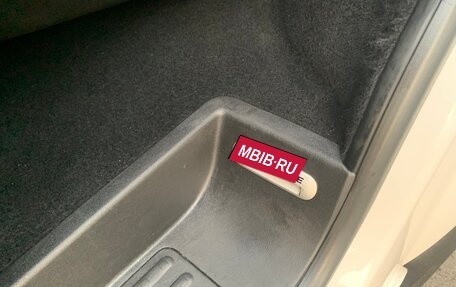 Volkswagen Caravelle T6 рестайлинг, 2019 год, 4 550 000 рублей, 13 фотография