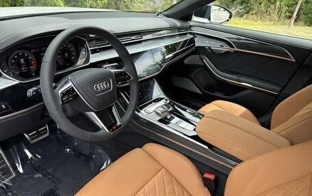 Audi S8, 2025 год, 20 000 000 рублей, 22 фотография