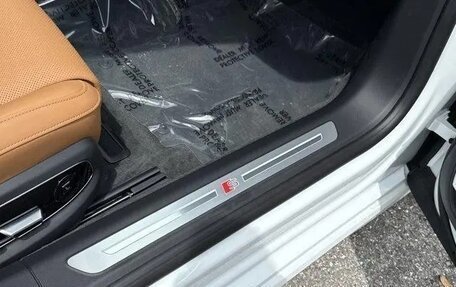 Audi S8, 2025 год, 20 000 000 рублей, 12 фотография