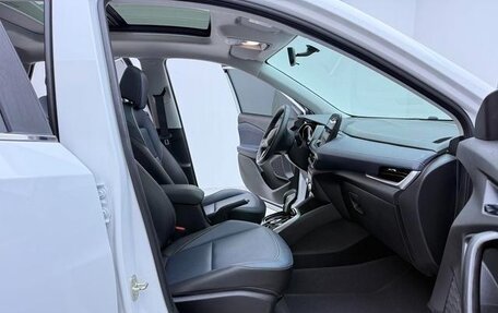 Chevrolet Tracker, 2022 год, 1 200 000 рублей, 13 фотография