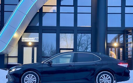 Toyota Camry, 2020 год, 2 050 000 рублей, 4 фотография