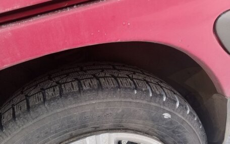 Toyota Raum I, 2001 год, 380 000 рублей, 2 фотография