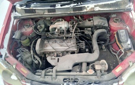 Toyota Raum I, 2001 год, 380 000 рублей, 10 фотография