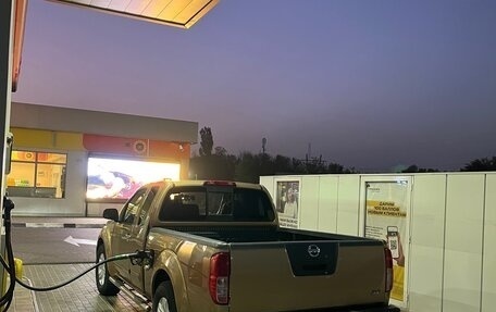 Nissan Navara (Frontier), 2005 год, 1 555 000 рублей, 6 фотография