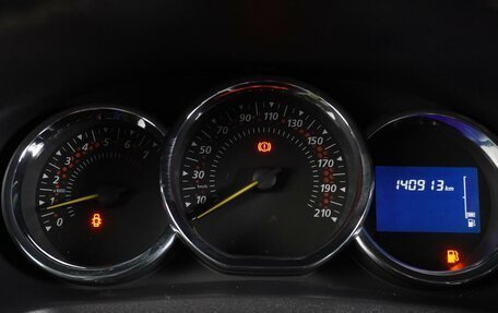 Renault Sandero II рестайлинг, 2017 год, 1 049 000 рублей, 18 фотография