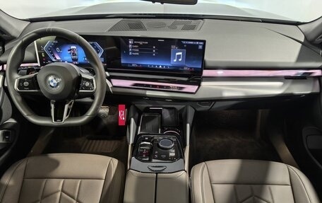 BMW 5 серия, 2025 год, 9 100 000 рублей, 12 фотография