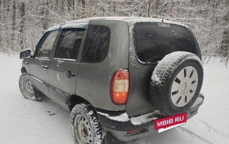 Chevrolet Niva I рестайлинг, 2005 год, 296 865 рублей, 10 фотография