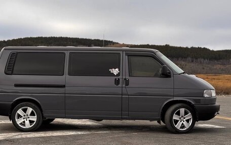 Volkswagen Caravelle T4, 2000 год, 1 150 000 рублей, 3 фотография