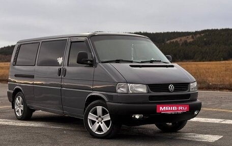 Volkswagen Caravelle T4, 2000 год, 1 150 000 рублей, 2 фотография