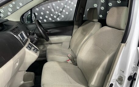 Toyota Passo Sette, 2009 год, 630 000 рублей, 11 фотография