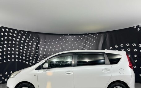 Toyota Passo Sette, 2009 год, 630 000 рублей, 8 фотография