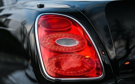 Bentley Brooklands II, 2008 год, 17 000 000 рублей, 7 фотография